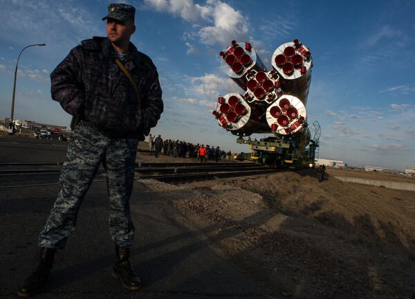 Вывоз космического корабля Союз ТМА-14М на старт Вывоз космического корабля Союз ТМА-14М на старт